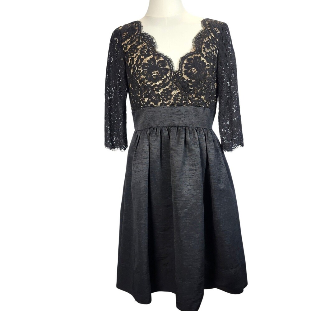 Eliza J Cocktail Dress Formal Womens Sz‎ 6  Black Fit & Flare Lace V Neck Classy